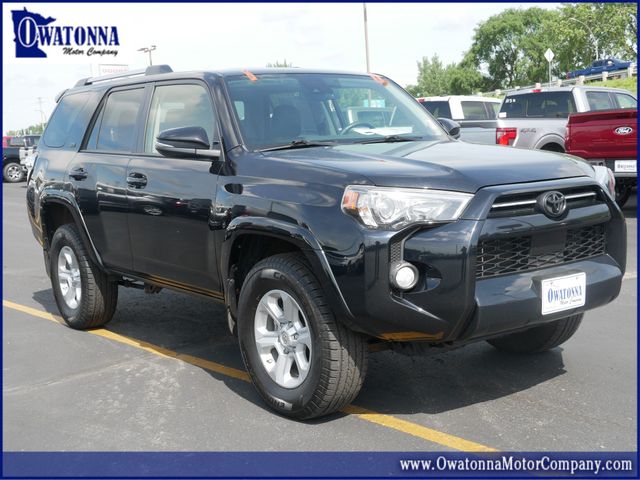 Midnight Black Metallic 2020 Toyota 4Runner SUV / Crossover Four-Wheel Drive 5-Speed Automatic Overdrive