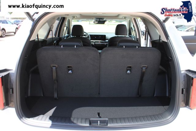 New 2026 Kia Sorento Hybrid SUV