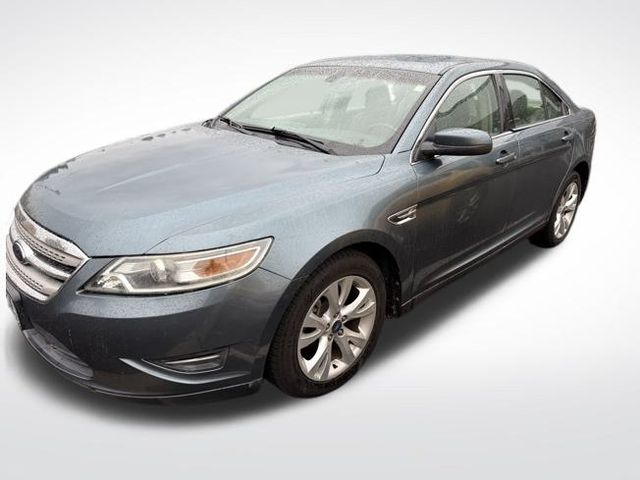 2010 Ford Taurus SEL 4