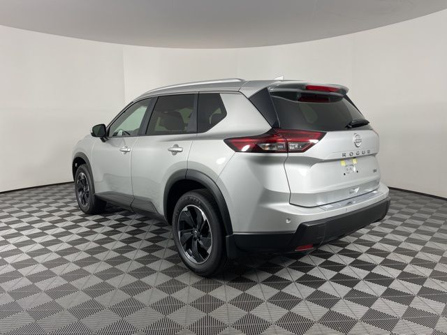 2024 Nissan Rogue SV 8