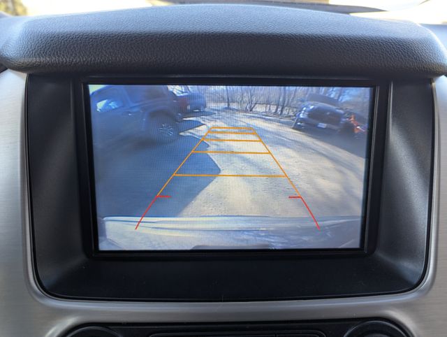 2017 Gray GMC Yukon SLT 4X4 SUV