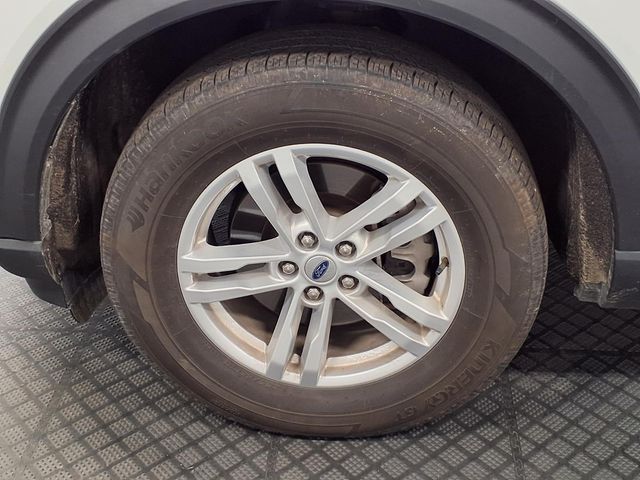 2023 Ford Explorer - Image 32