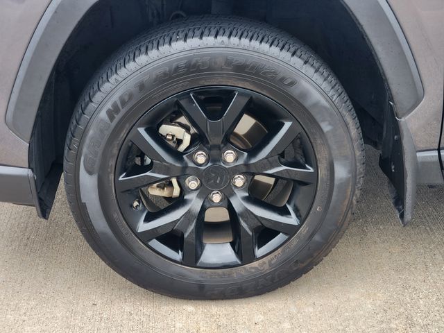 2025 Toyota RAV4 LE Gray at Community Kia