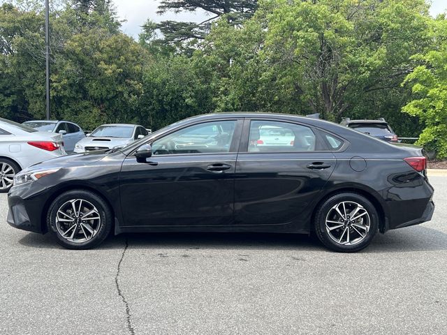 Used 2023 Black Kia LXS image 10