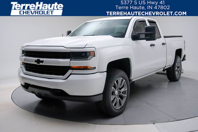 White 2017 Chevrolet Silverado 1500 Pickup Truck Four-Wheel Drive 6-Speed Automatic Overdrive