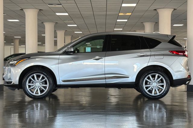 Certified Used 2023 Lunar Silver Metallic Acura Base image 9