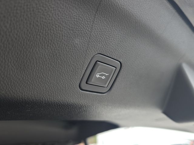 2023 Chevrolet Suburban RST:44631A