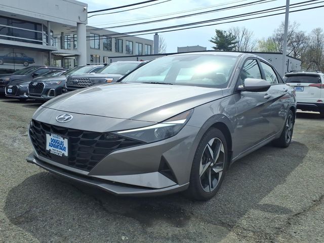 2023 Hyundai Elantra - Image 2