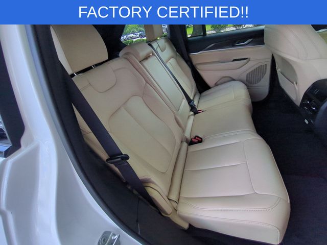 Used 2025 White Jeep Limited image 35