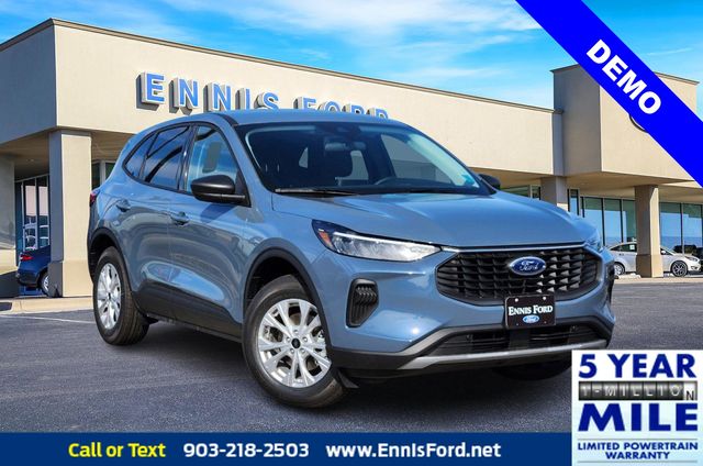2025 Ford Escape Active photo