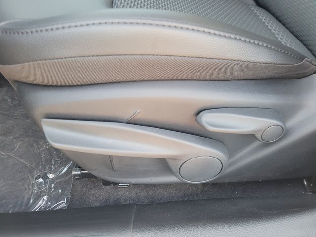 New 2026 Silver Jeep Latitude image 5