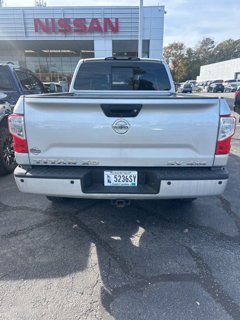 2017 Nissan Titan XD SV 5