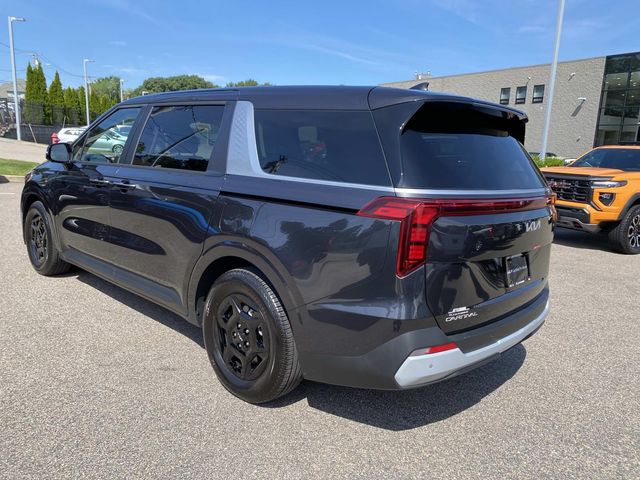 Used 2026 Kia Carnival Van