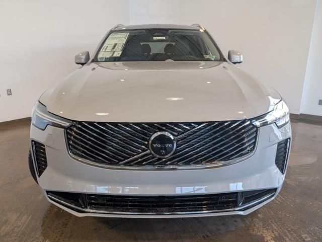 New 2026 Gray Volvo T8 Plus image 2