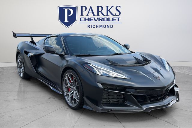 Black 2026 Chevrolet Corvette Coupe Rear-Wheel Drive 8-Speed Dual Clutch