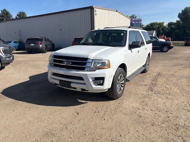 2017 Oxford White Ford Expedition EL XLT 4X4 SUV