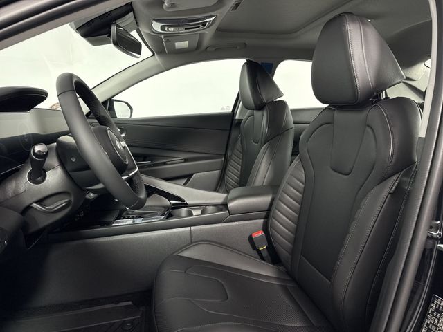 New 2025 Hyundai Elantra Hybrid For Sale in Indianapolis, IN