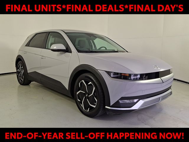 2023 Hyundai IONIQ 5 SE's photo