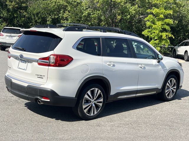 Used 2022 White Subaru Limited image 13