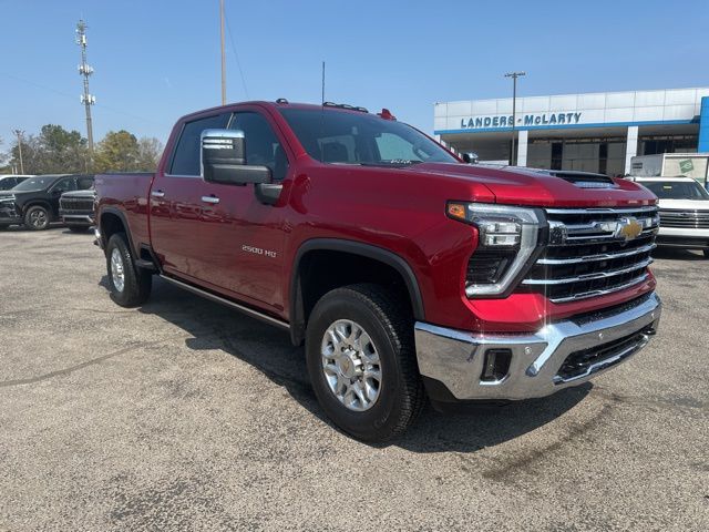 2025 Chevrolet Silverado 2500HD LTZ Crew Cab 4WD