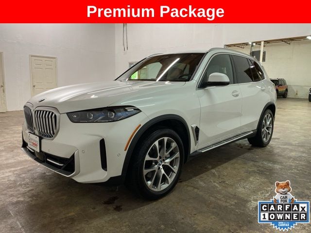 White Metallic 2026 BMW X5 xDrive40i SUV / Crossover All-Wheel Drive 8-Speed Automatic