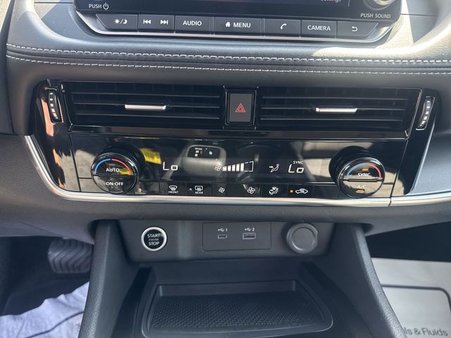 Used 2023 Nissan Rogue SUV
