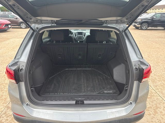 Used 2024 Chevrolet Equinox SUV