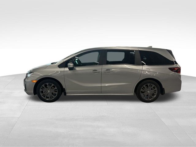 2025 Honda Odyssey Touring 28