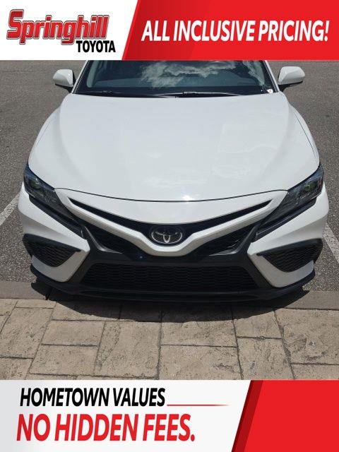 Ice 2024 Toyota Camry Sedan Front-Wheel Drive 8-Speed Automatic