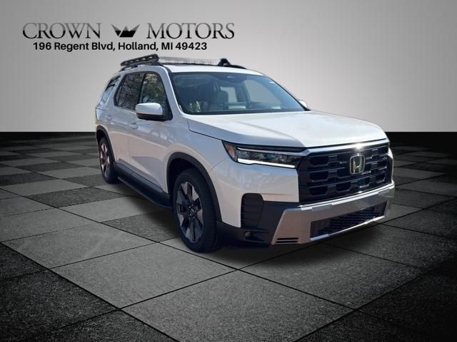 Gray (Platinum) 2026 Honda Pilot Elite AWD SUV / Crossover All-Wheel Drive Automatic