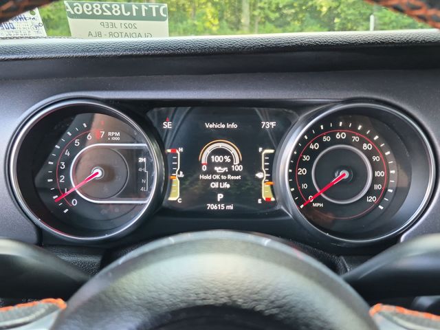Used 2021 Black Jeep Mojave image 32