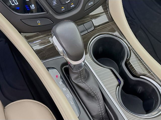 2019 Summit White Buick Envision Premium II AWD SUV
