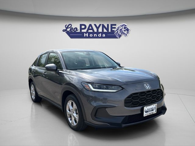 Gray (Modern Steel Metallic) 2024 Honda HR-V LX AWD SUV / Crossover All-Wheel Drive Continuously Variable Transmission