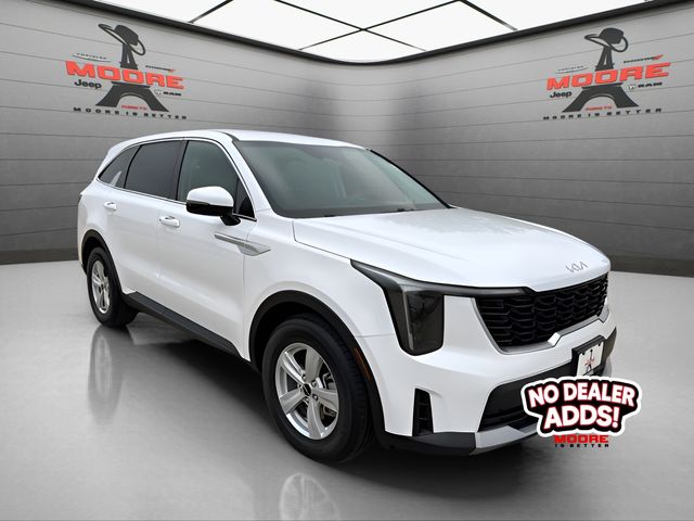 Glacial White Pearl 2024 Kia Sorento LX FWD SUV / Crossover Front-Wheel Drive 8-Speed Automatic