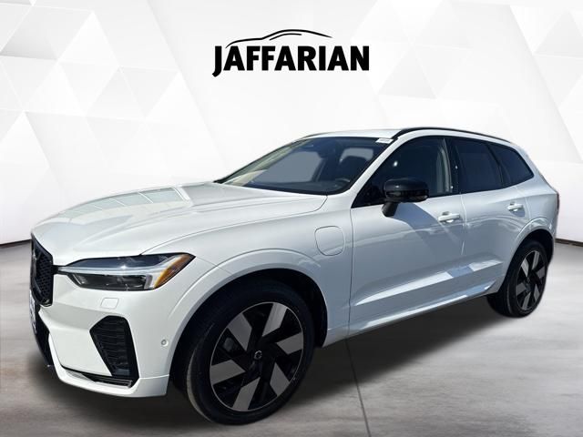 Used 2025 Volvo XC60 Plug-In Hybrid SUV
