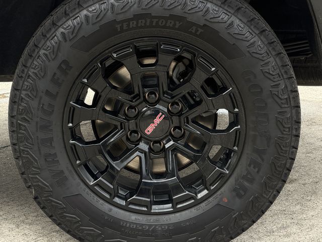 2023 GMC Canyon AT4 White at North Houston Mitsubishi