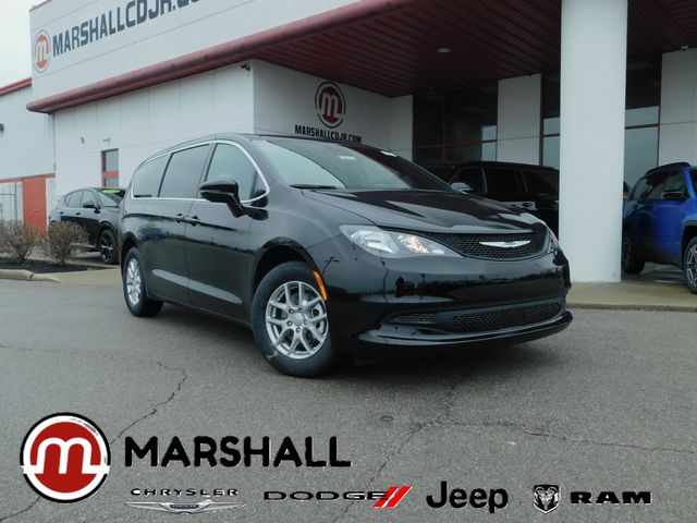 2026 Chrysler Voyager LX FWD