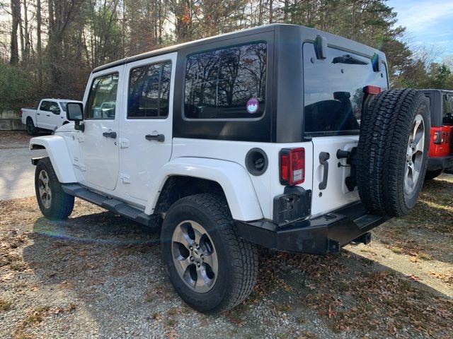 2016 Jeep Wrangler Unlimited Sahara 3