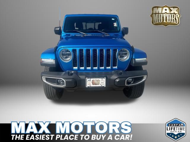 Used 2020 Jeep Gladiator Overland with VIN 1C6HJTFG3LL152533 for sale in Kansas City