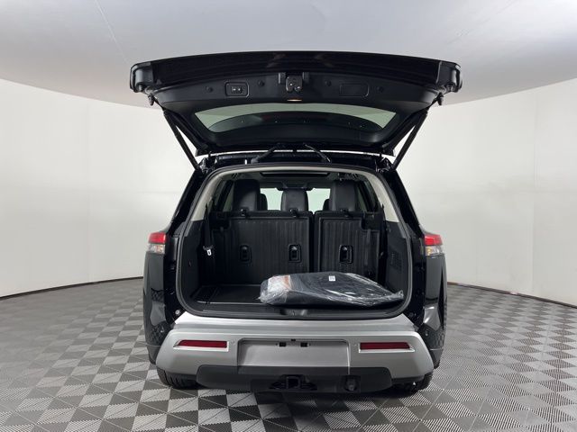 2025 Super Black Nissan Pathfinder SL FWD SUV