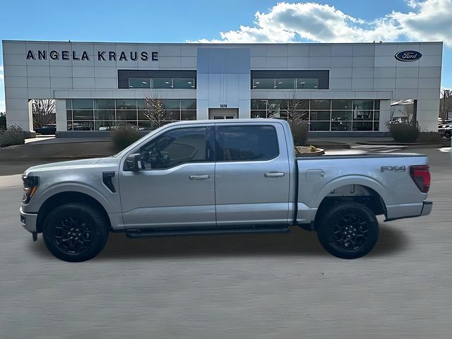 View vehicle photo 4