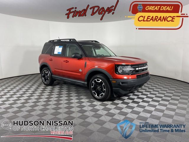 2022 Hot Pepper Red Tinted Clearcoat Ford Bronco Sport Outer Banks SUV