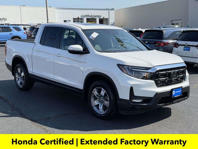 Platinum White Pearl 2025 Honda Ridgeline Pickup Truck All-Wheel Drive 9-Speed Automatic