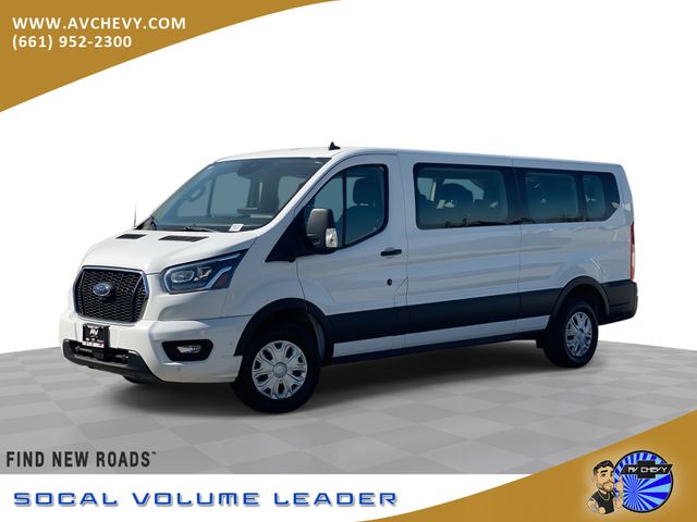 2023 Ford Transit Passenger 350 XLT Low Roof LB RWD