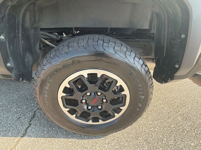 Used 2025 Toyota Tacoma Truck