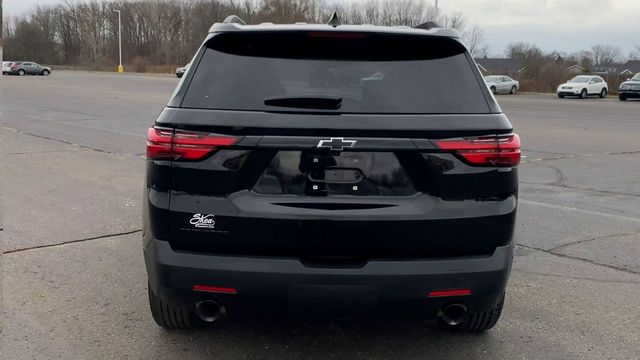 2022 Chevrolet Traverse LS 7