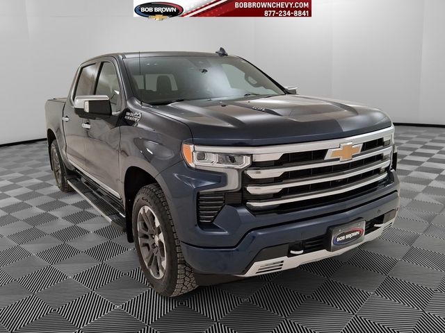 2023 Chevrolet Silverado 1500 High Country Crew Cab 4WD