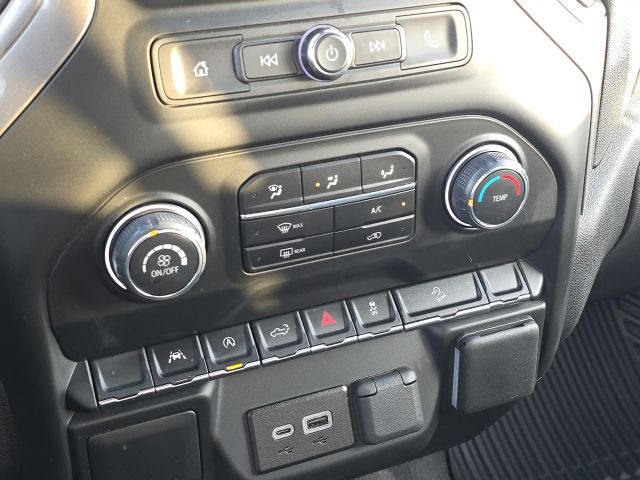 2026 Chevrolet Silverado 1500 Custom Trail Boss:C02729
