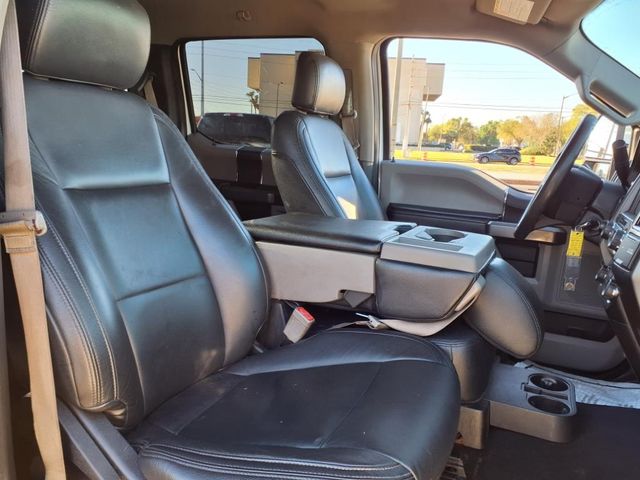 2019 Ford F-250SD XLT photo
