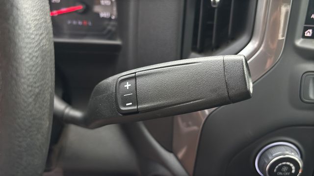 Used 2025 Gray Chevrolet Custom image 29